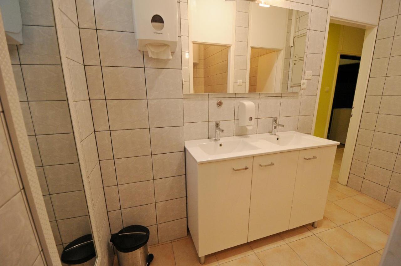 Oasis Hostel スプリト エクステリア 写真