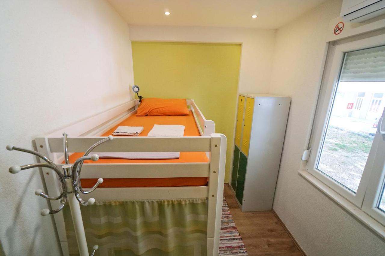 Oasis Hostel スプリト エクステリア 写真