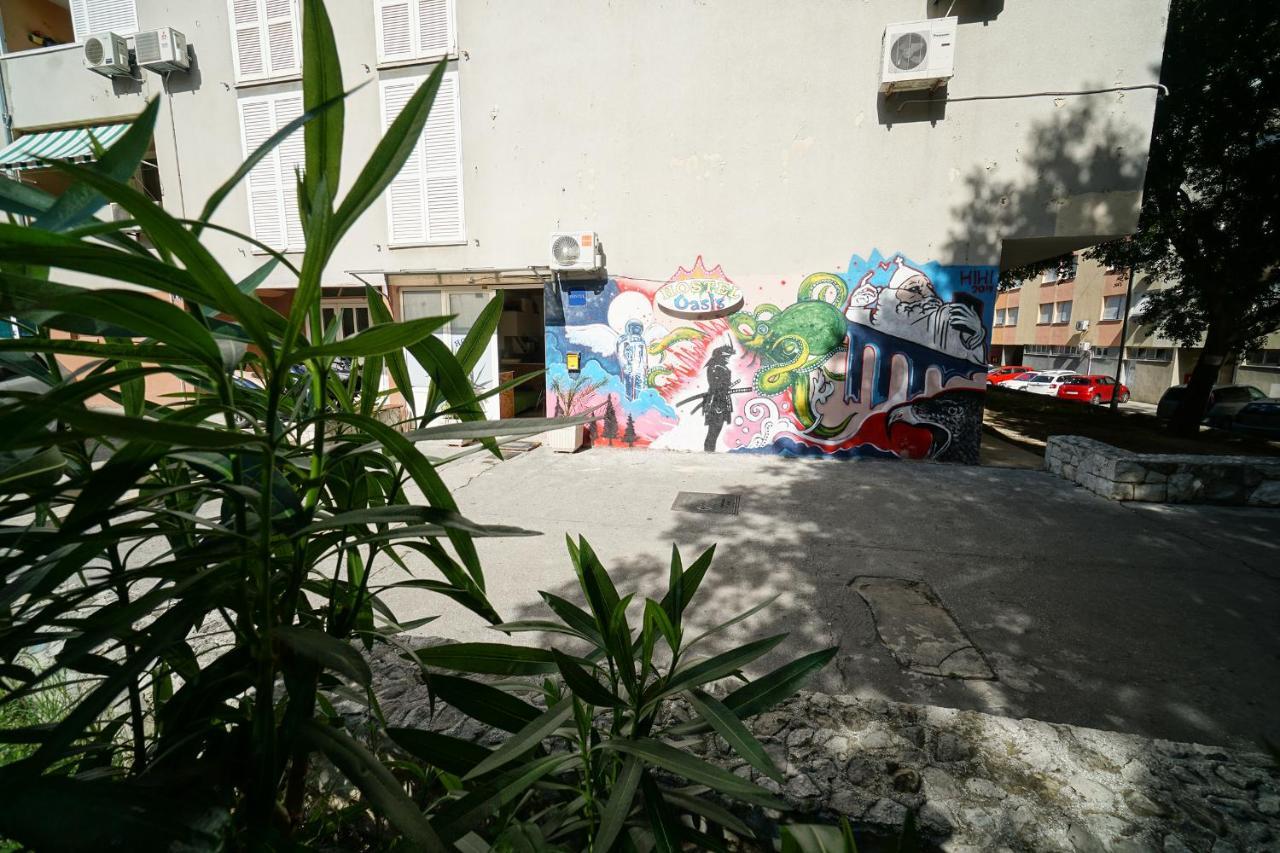 Oasis Hostel スプリト エクステリア 写真