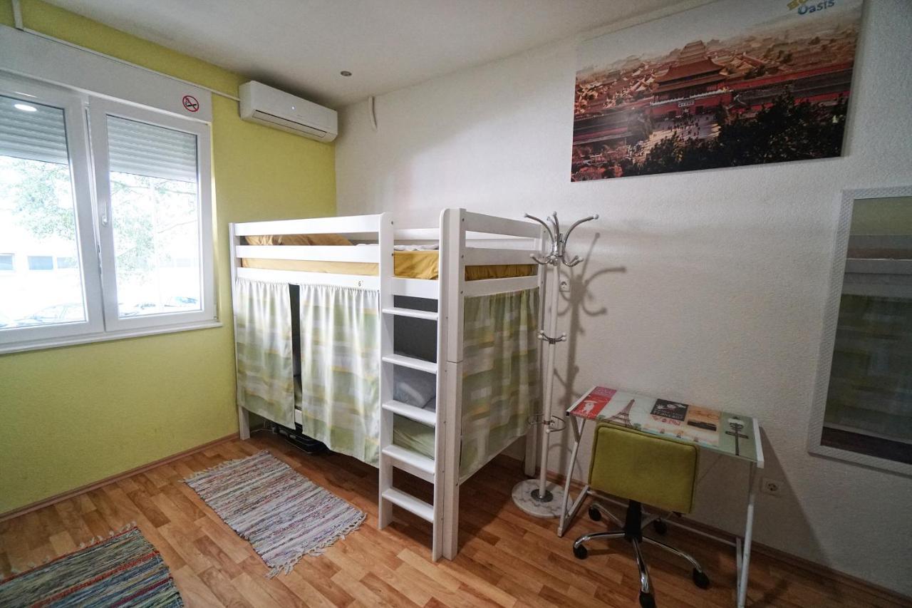Oasis Hostel スプリト エクステリア 写真