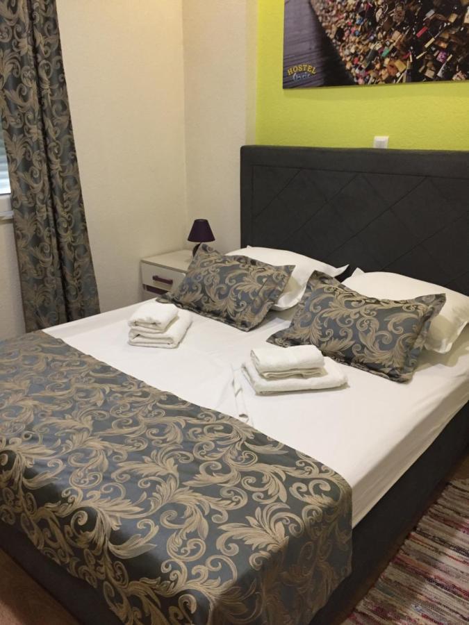 Oasis Hostel スプリト エクステリア 写真