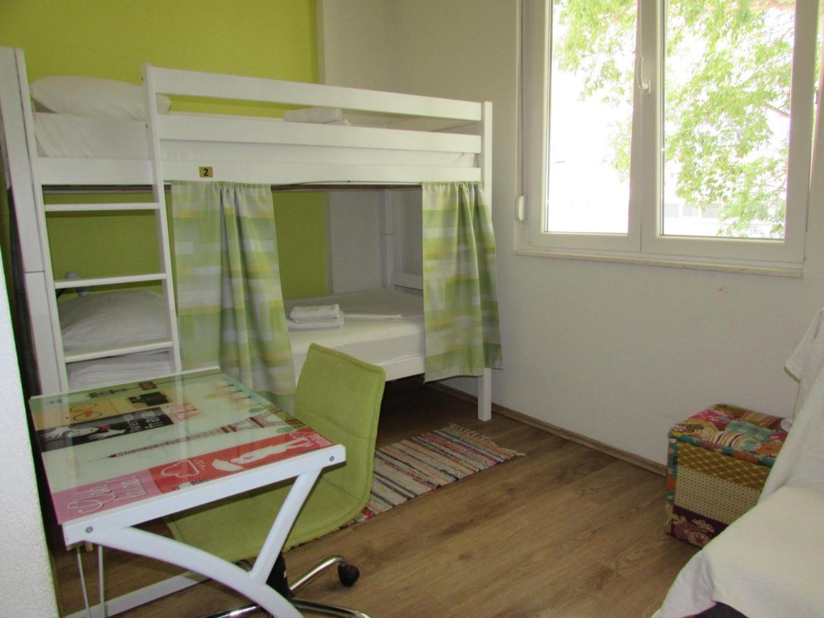 Oasis Hostel スプリト エクステリア 写真